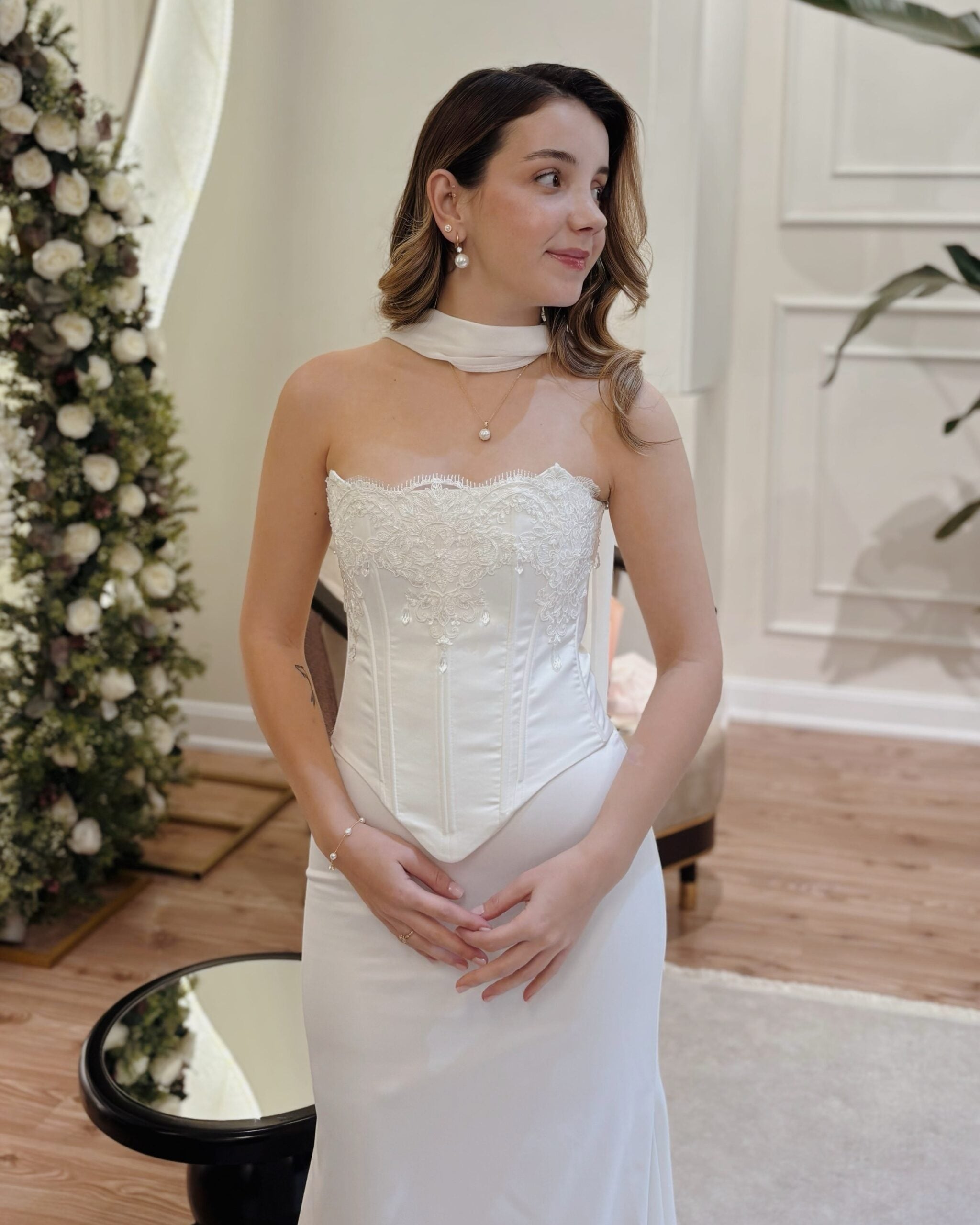 Lady Mary İşlemeli Korse ve Etek Set