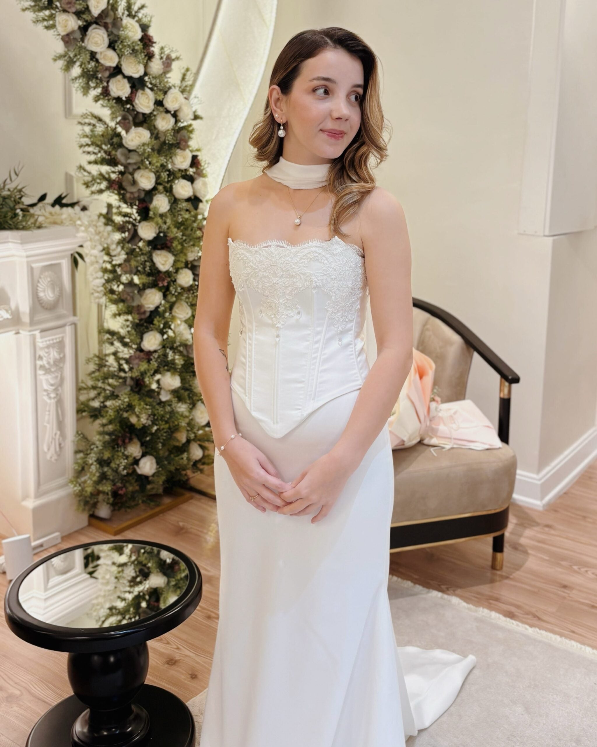 Lady Mary İşlemeli Korse ve Etek Set