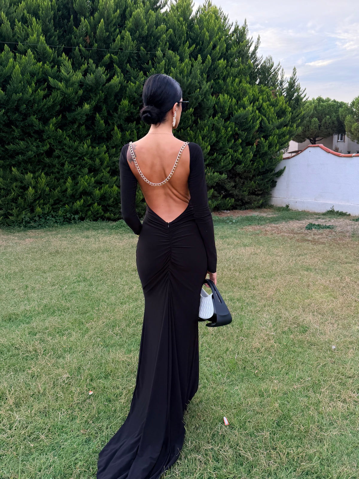 Şahmaran Kuyruklu Sırt Dekolteli Elbise