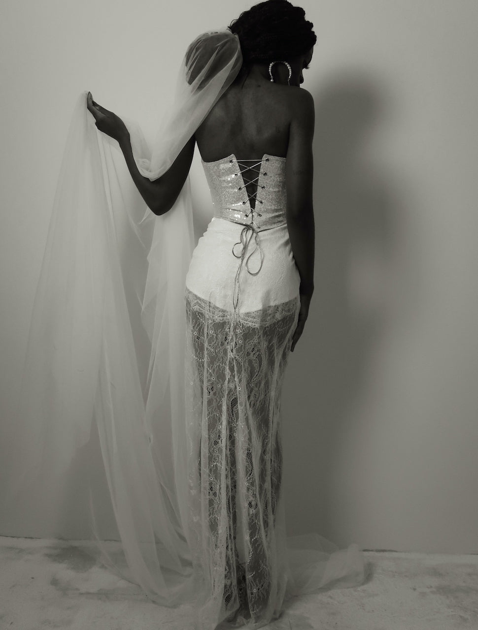 Élise White Lace Long Skirt