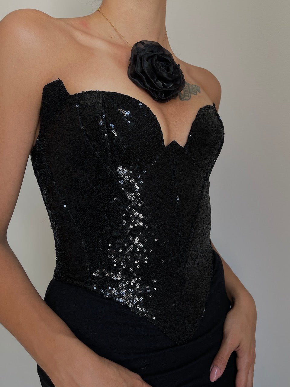 Desert Rose Deep Black Corset
