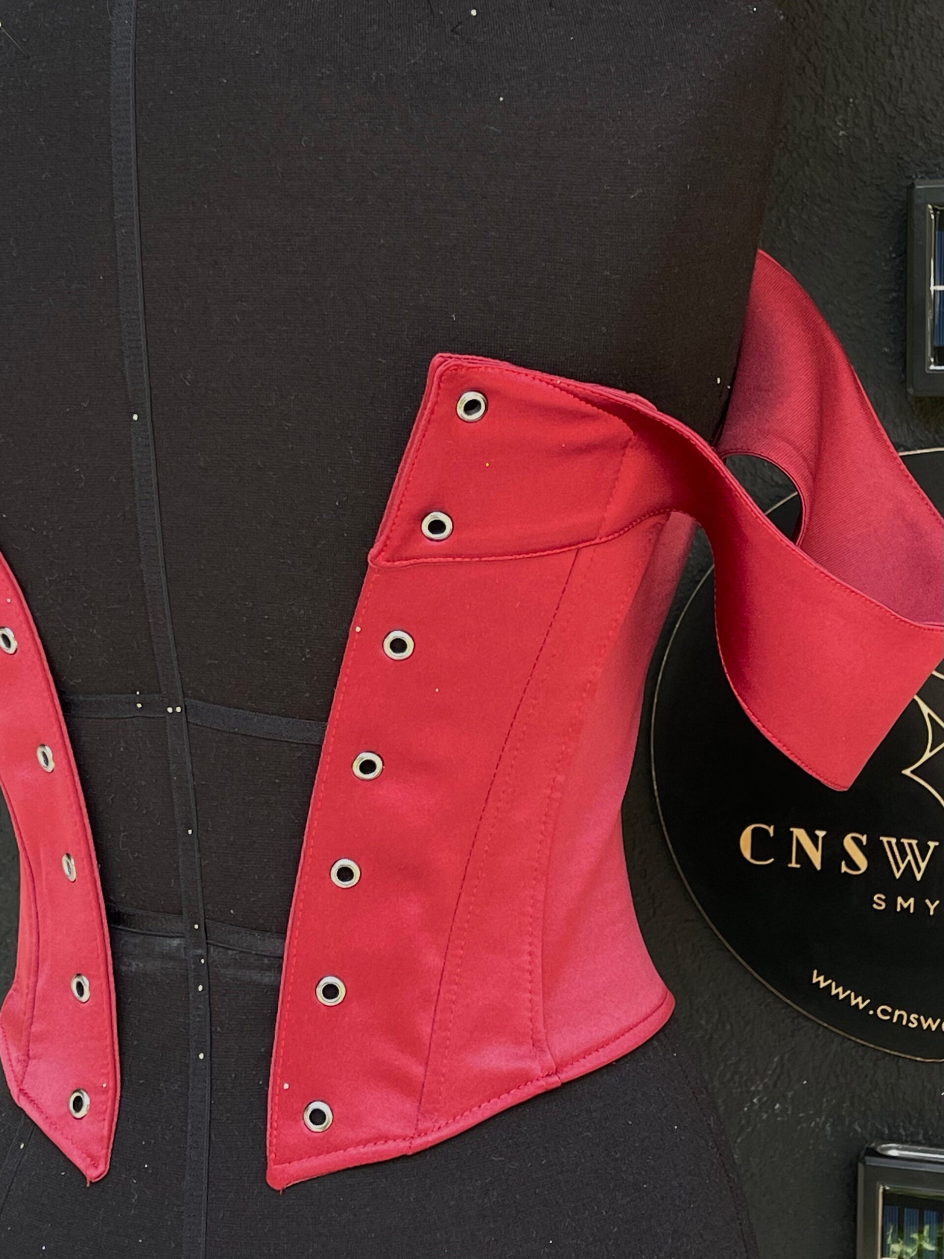 Fox Burgundy Satin Corset - Gönül's Choice