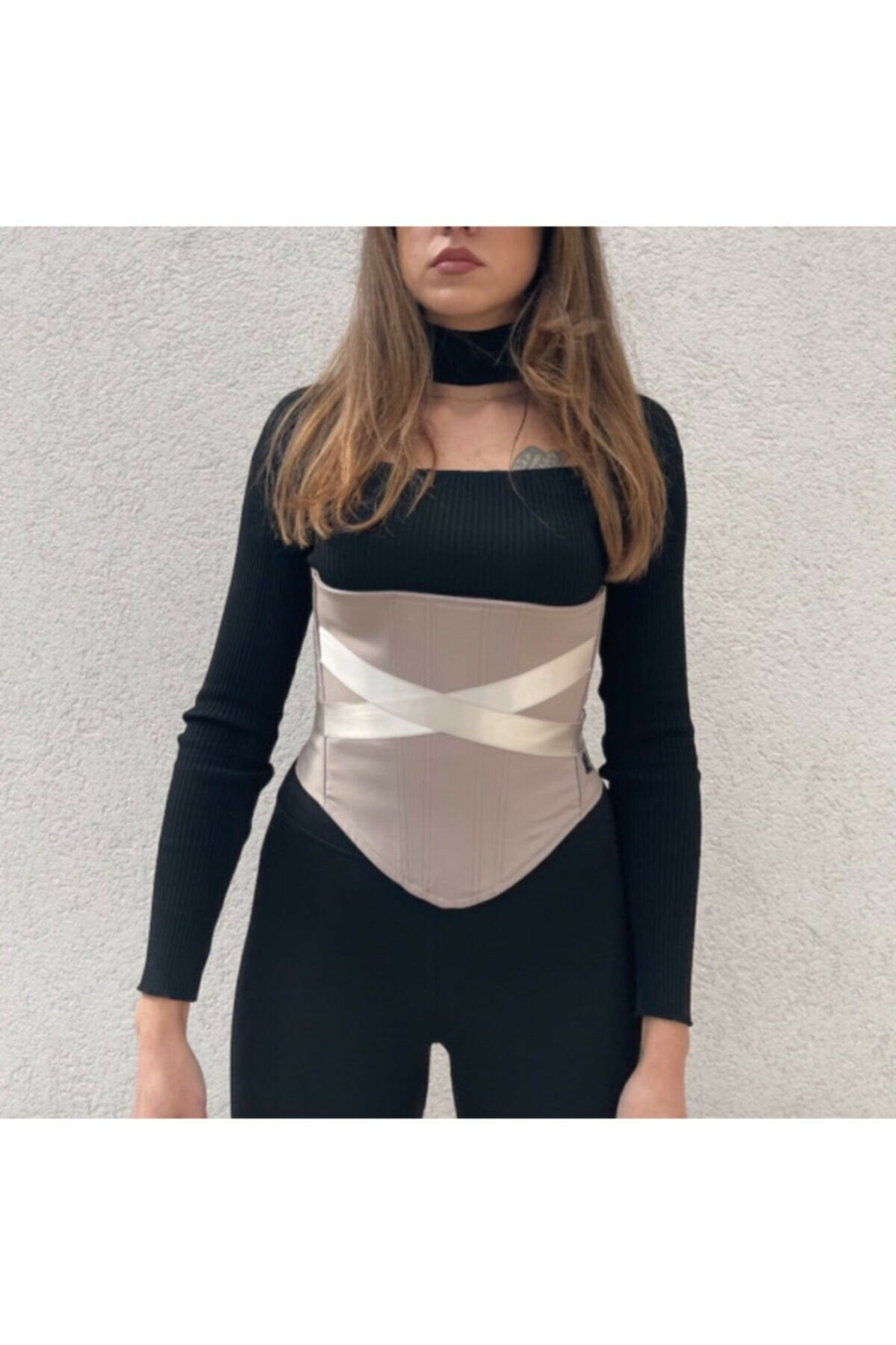 Date Coffee Beige Crop