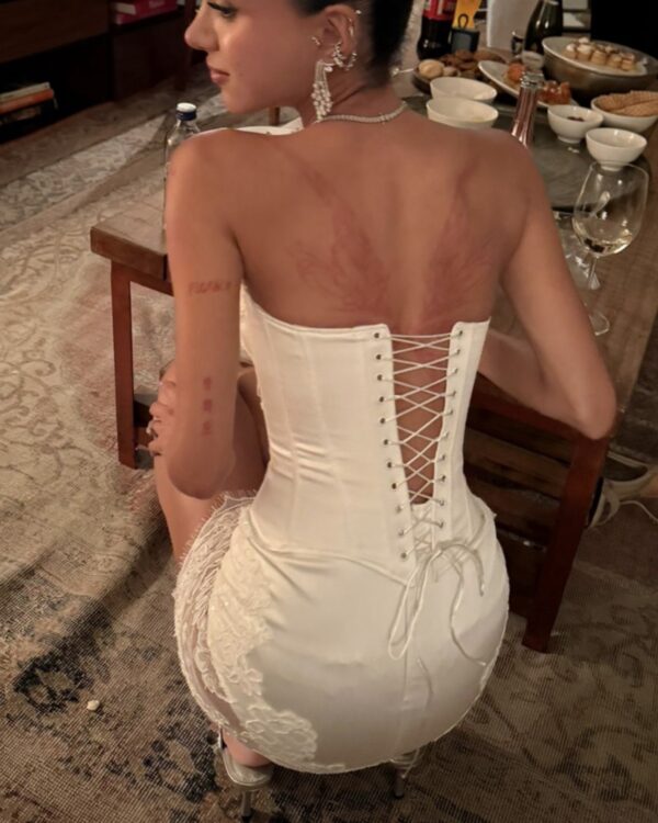 Seraphine White Corset and Skirt Set - Nara's Choice - Görsel 2
