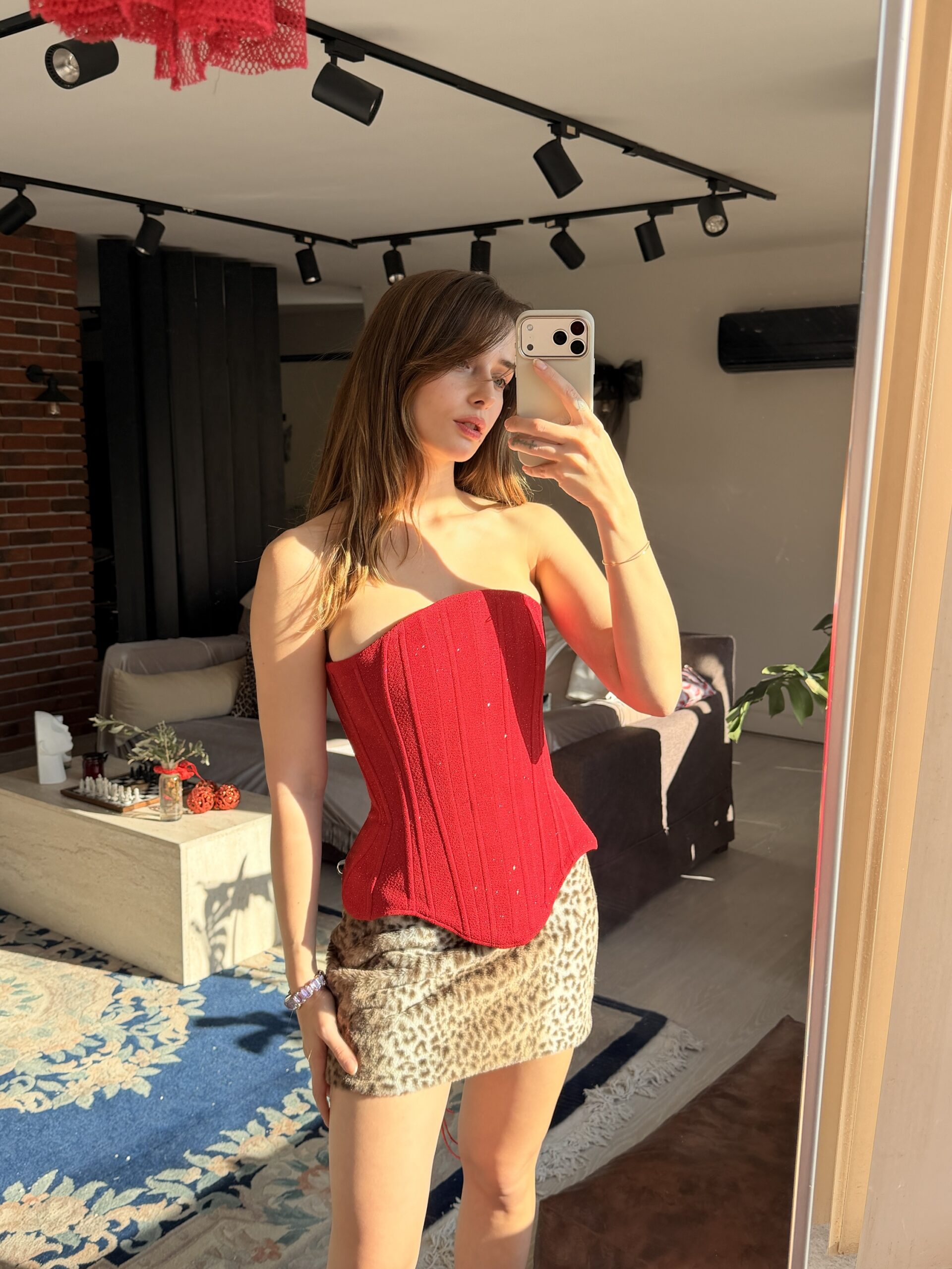 Gloria Red Starlight Korse ve Etek Seti - Görsel 3