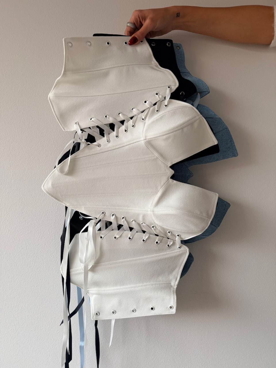 Rosalinda White Corset - Görsel 3