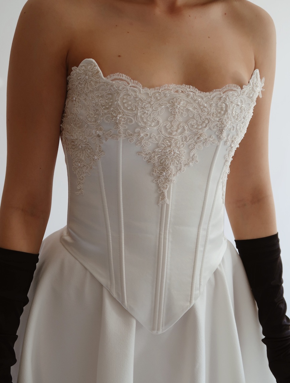 Vintage Vogue Corset and Skirt After Party Set - Görsel 8