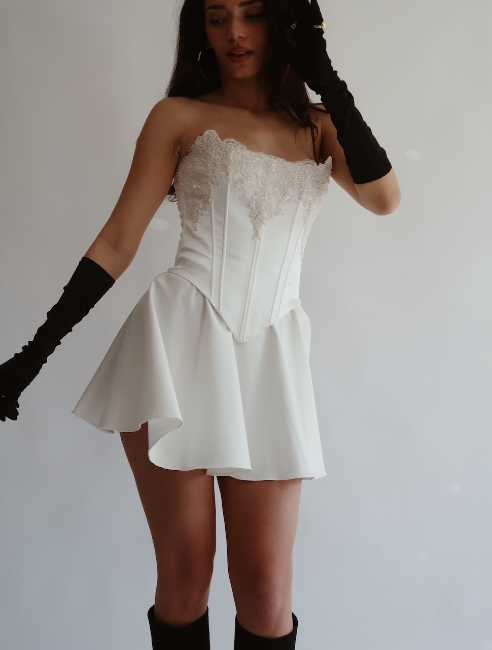 Vintage Vogue Corset and Skirt After Party Set - Görsel 3