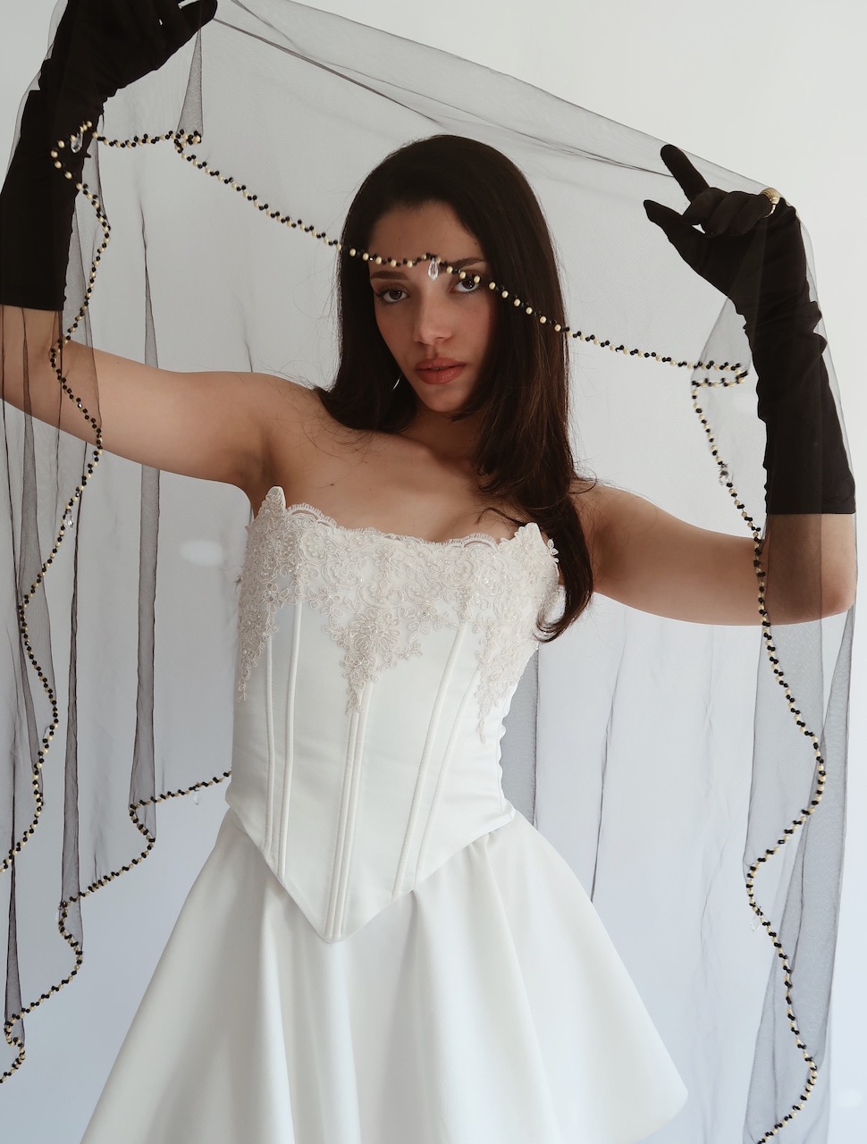 Vintage Vogue Corset and Skirt After Party Set - Görsel 2