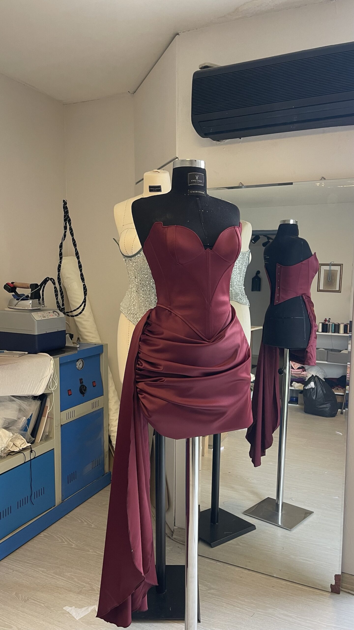 Pale Magnetic Burgundy Corset Set - Görsel 6